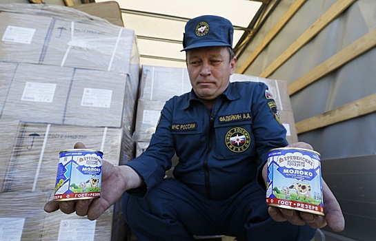 МЧС отправит три колонны с гуманитарным грузом в Донбасс