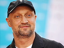 Любил Хмельницкую и изменял Порошиной. Какое сокровище Гоша Куценко прячет дома. И за что его не смогли простить родители?