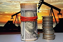 "В случае рецессии речь пойдет о смягчении антироссийских санкций". Финансовый кризис в США может затронуть нефтяной рынок