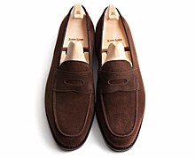 Покупка недели: замшевые лоферы от бренда John Lobb — личного поставщика обуви королевы Елизаветы