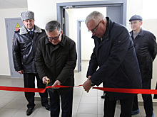 В Екатеринбурге зам Колокольцева вручил полицейским ключи от квартир