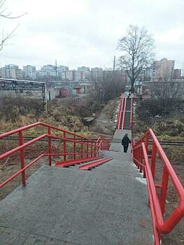 Жители Кирово-Чепецка добились ремонта перехода через узкоколейку