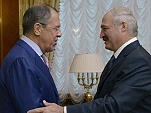 Лукашенко поздравил Лаврова с юбилеем