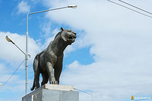 Власти Улан-Удэ заплатят скульптору за «тигров» 5 млн рублей