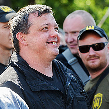 Семенченко заявил о походе на Администрацию президента