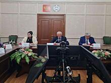 В Карачаево-Черкесии обсудили социально-трудовые отношения на заседании трехсторонней комиссии