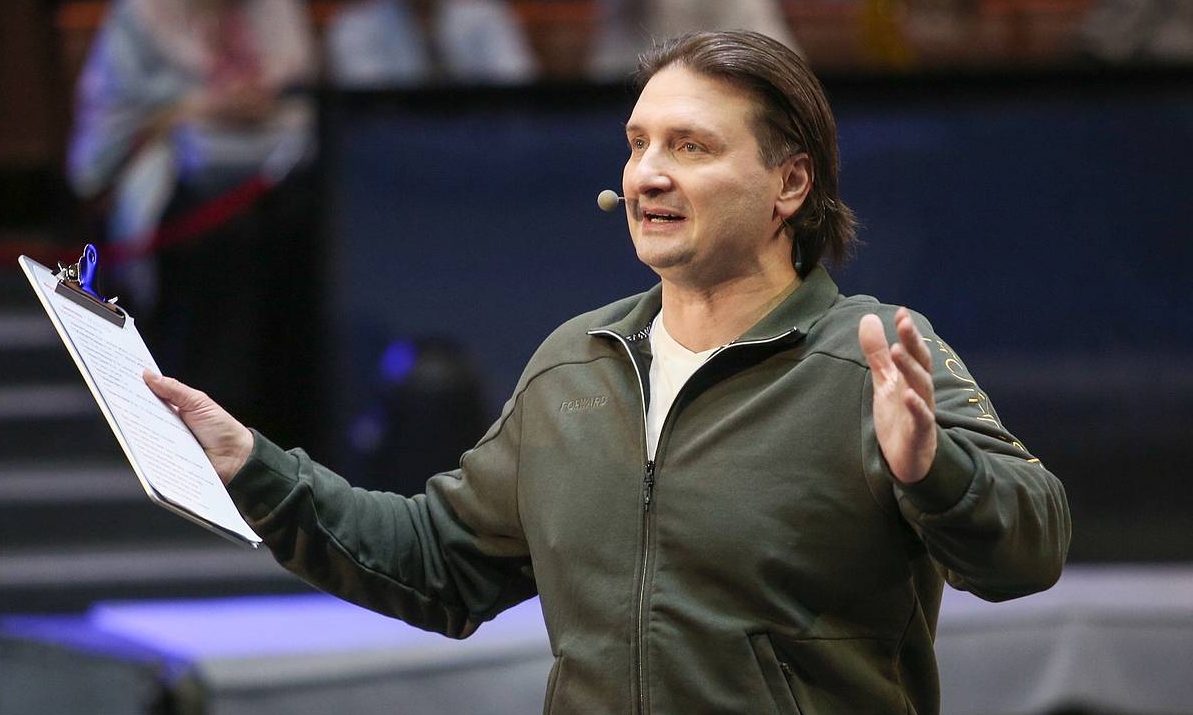 Запашный призвал лишать оскорбляющих Россию артистов званий