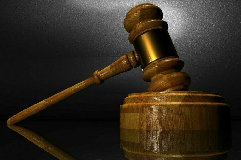 Суд в Баку арестовал всех восьмерых россиян по обвинению в наркотранзите