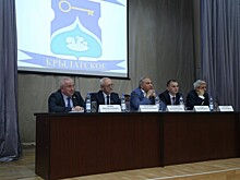 Алексей Александров пообщался с жителями