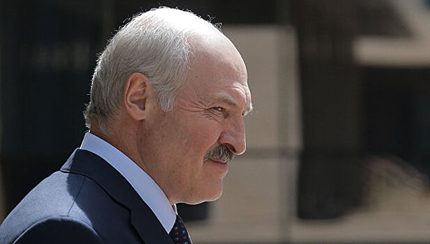Лукашенко возглавил колонну байкеров на международном фестивале