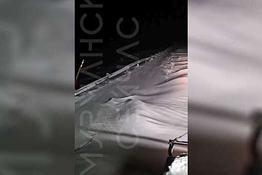 Единственная дорога в Териберку закрыта второй день из-за плохой погоды