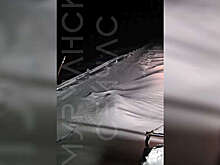 Единственная дорога в Териберку закрыта второй день из-за плохой погоды