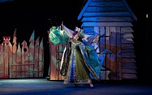 Елизавету Боярскую отметили театральной премией "Золотой софит" за игру в спектакле Додина