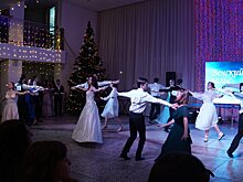 Блеск софитов, летящие наряды и зажигательная музыка: в ИжГТУ прошел девятый студенческий бал