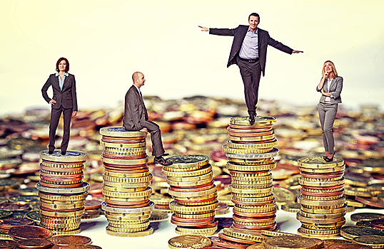 Сколько денег нужно для счастья? Исследование SuperJob