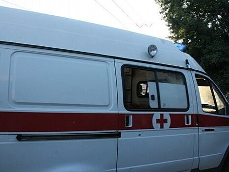 Под колесами КамАЗа в Ленинском районе Саратова погибла женщина