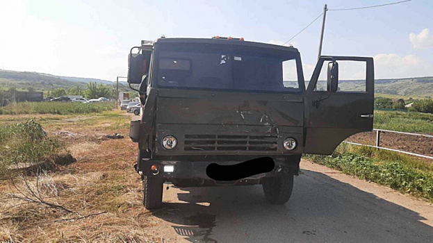 В ДТП с грузовиком под Саратовом пострадал ребенок