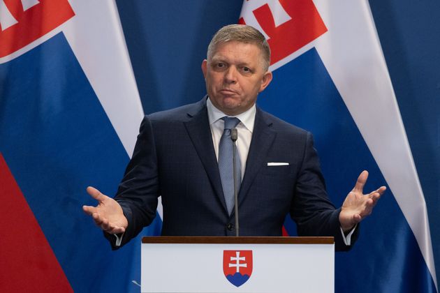 RT: атакованный премьер Словакии часто критиковал позицию Запада по Украине