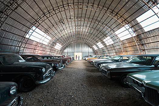 Музей ретромашин в Подмосковье: Ford из «Легенды №17» и кадиллак, который обменяли на икру