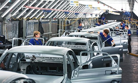 В ноябре автозаводы в Санкт-Петербурге увеличили производство на 1,5%