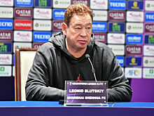 Слуцкий назвал болезненной ситуацию со снятием очков с «Шанхай Шэньхуа»