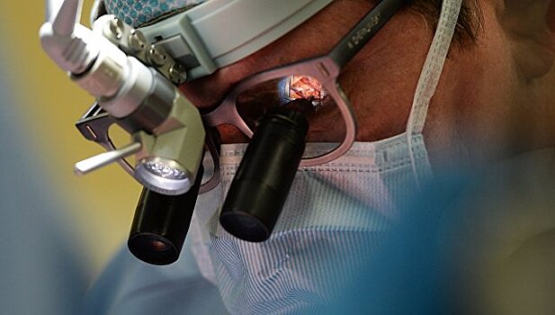 В Сибири впервые в России новым методом имплантировали кардиостимулятор