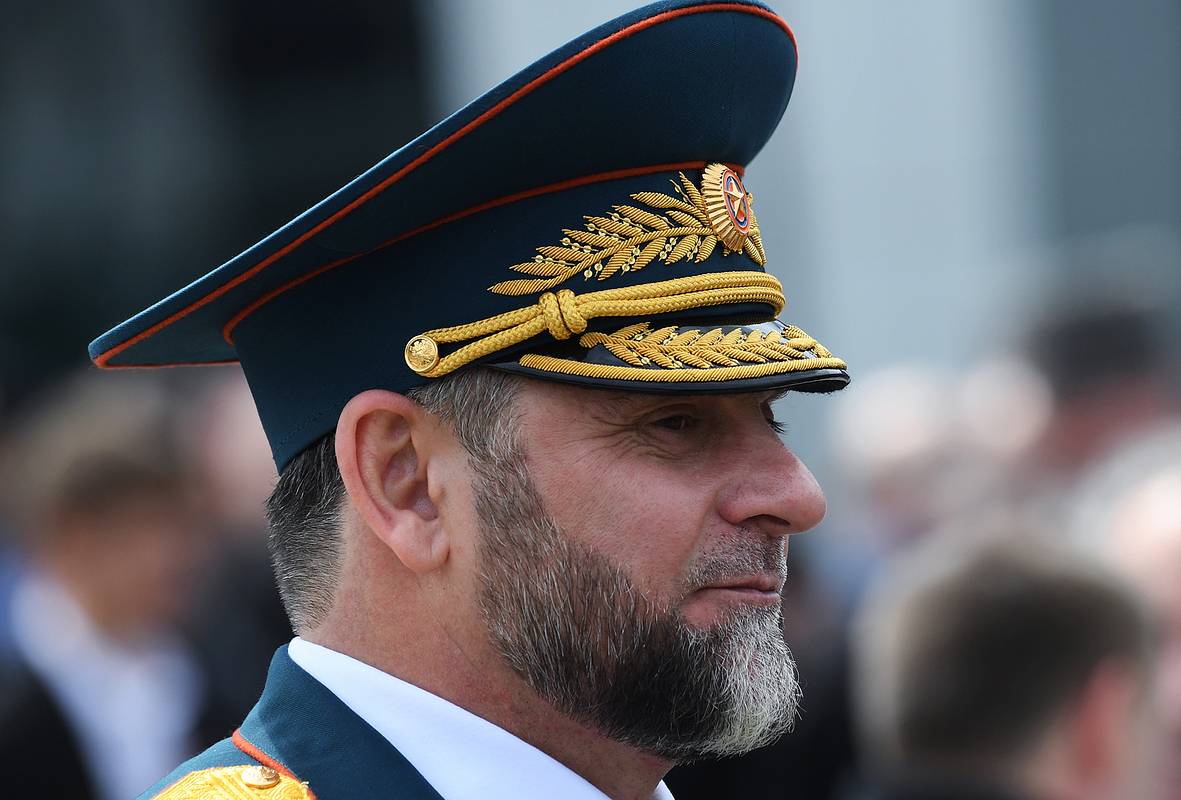 Министра МЧС Чечни задержали в Дагестане