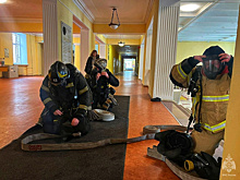 На днях в Ветеринарной академии имени Скрябина дежурный караул 62 пожарной части провел пожарно-тактическое занятие.