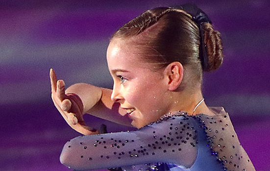 Подопечная Плющенко фигуристка Титова выиграла этап юниорского Гран-при России в Казани