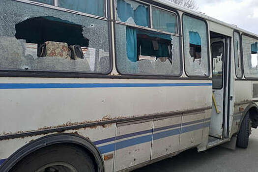 В Каховке Херсонской области под обстрел ВСУ попал автобус с пассажирами