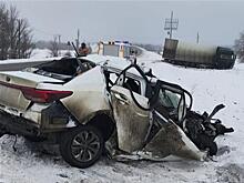 Под Сызранью погиб водитель Kia, столкнувшись с фурой