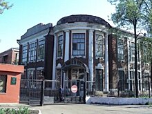 "Требует значительных вложений": власти продадут здание больницы при фабрике Крестовниковых в Казани