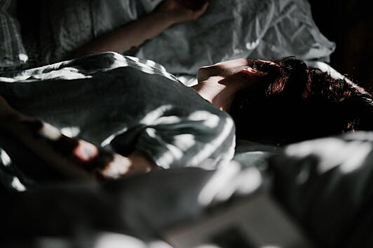 Проблемы со сном связали с ухудшением здоровья мозга