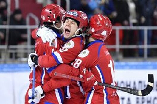 Семь игроков красноярского «Енисея» стали чемпионами мира по хоккею с мячом
