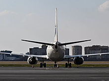 Вылет самолета из Екатеринбурга в Уфу задержали на 12 часов