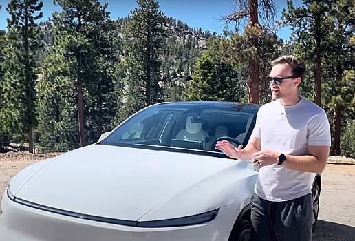 Tesla выпустила новый кроссовер
