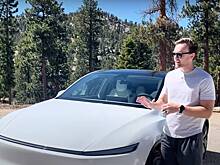 Tesla выпустила новый кроссовер