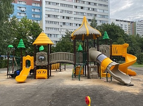 В Зеленограде комплексно благоустраиваются 23 двора