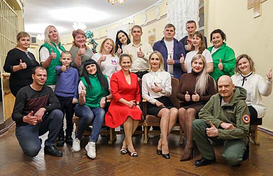 Сотрудники Уральской Стали получили награды в конкурсе «Волонтер года»