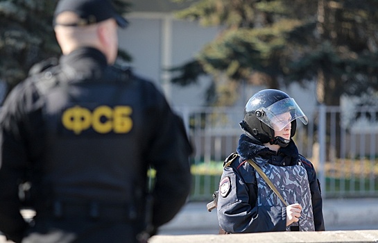 ФСБ пресекла поставки оружия из Украины на Урал