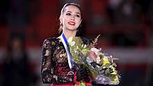 Загитова вернулась в Москву, Саханович выступила в ледовом шоу. Главное из соцсетей фигуристов