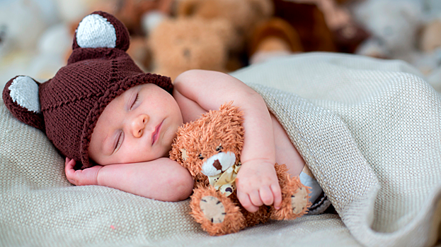 Как правильно уложить спать малыша? Показываем