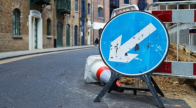 Обгон или объезд препятствия: как не лишиться прав за выезд на встречку?