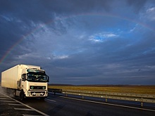 Автоперевозки тяжелых грузов под угрозой из-за сбоев новой электронной системы разрешений