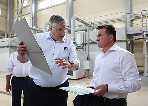 Андрей Воробьев проверил строительство очистных сооружений в Лыткарине