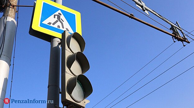 Стало известно, почему на Гидрострое уже год не работает частный светофор