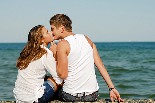 Как поцелуи влияют на жизнь людей: мнение ученых