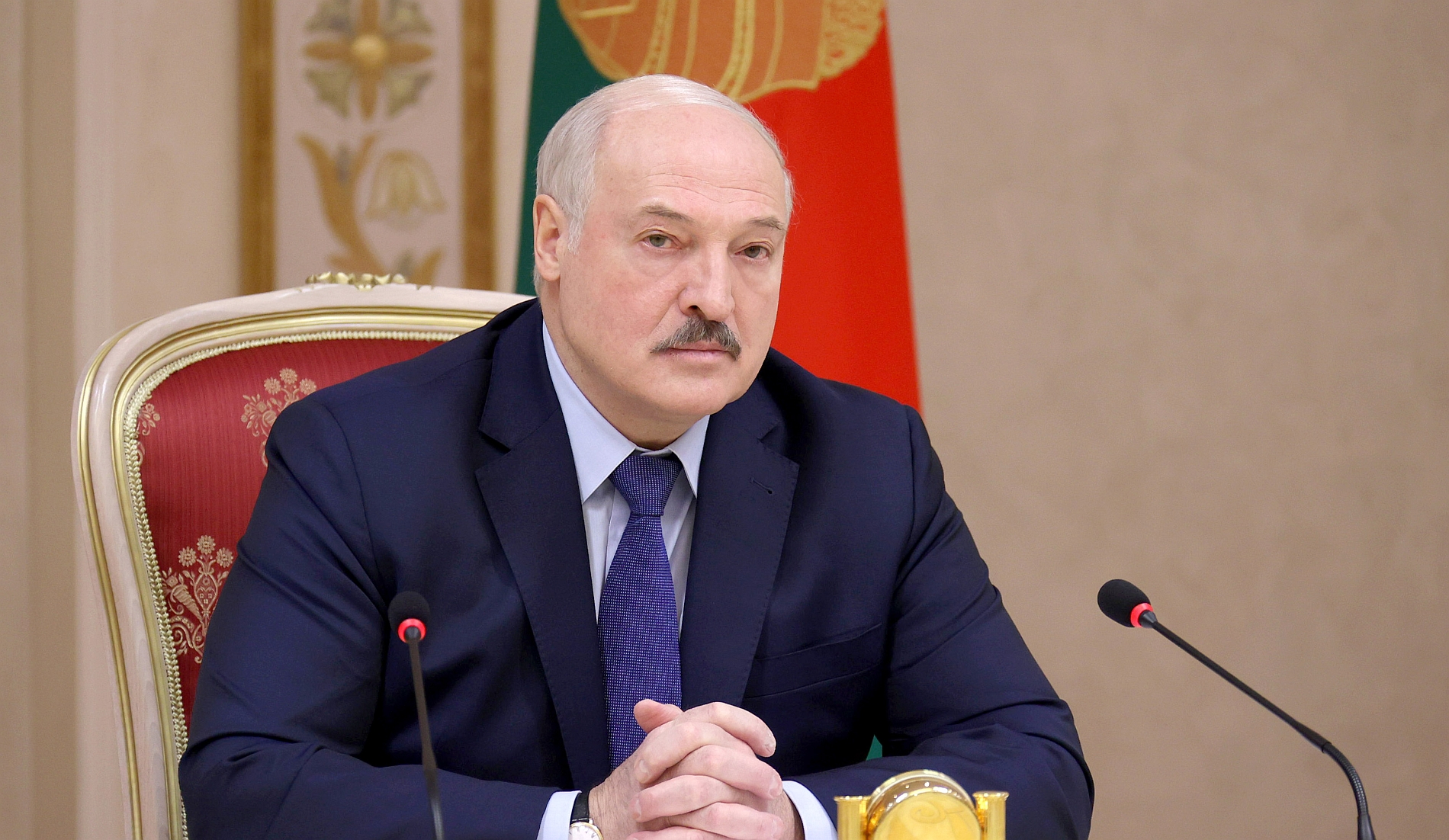 Лукашенко поручил создать «лучший в мире супертрактор»