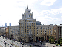 В сети вспомнили исчезнувшую из Москвы фреску со Сталиным