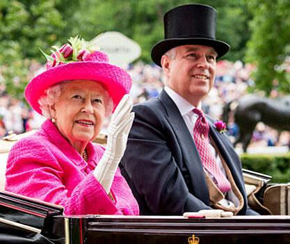 Королевский скандал: жена принца Эндрю предстанет перед судом по делу об изнасиловании несовершеннолетней